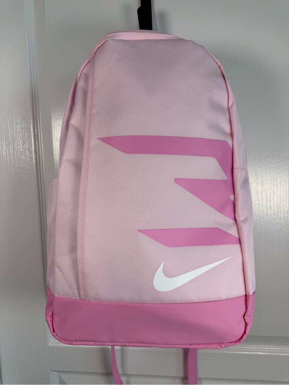 NWT Nike 3Brand by Russell Wilson Blitz with laptop sleeve, Pink foam.